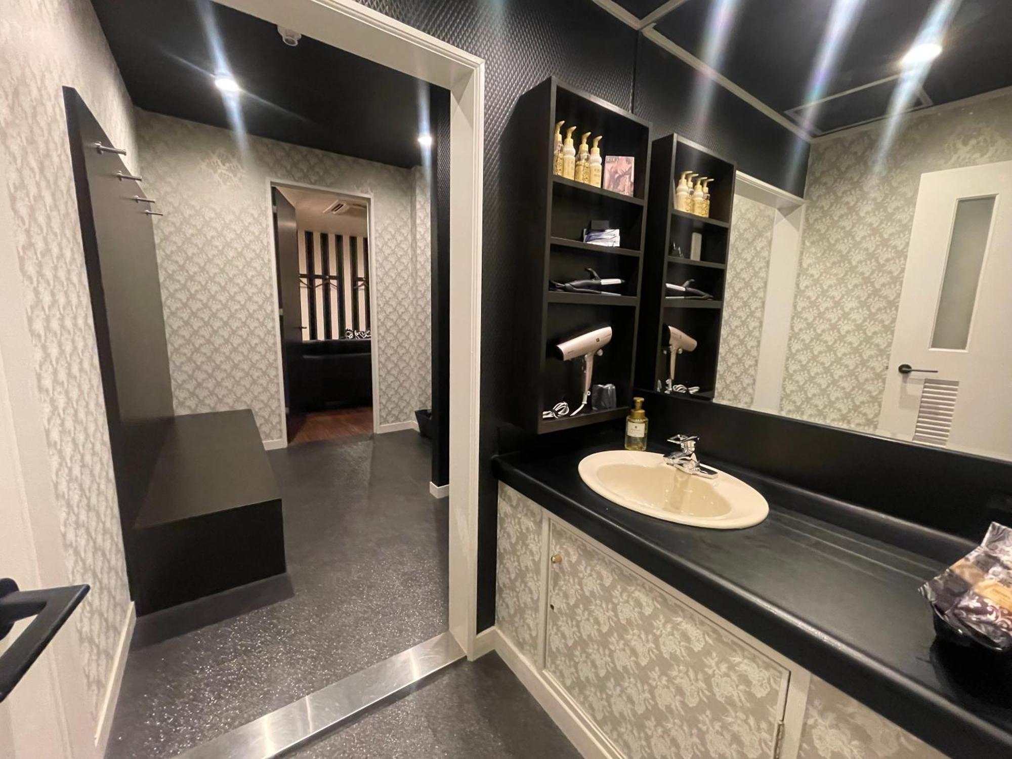 Отель Xenia Amagasaki (Adults Only) Экстерьер фото
